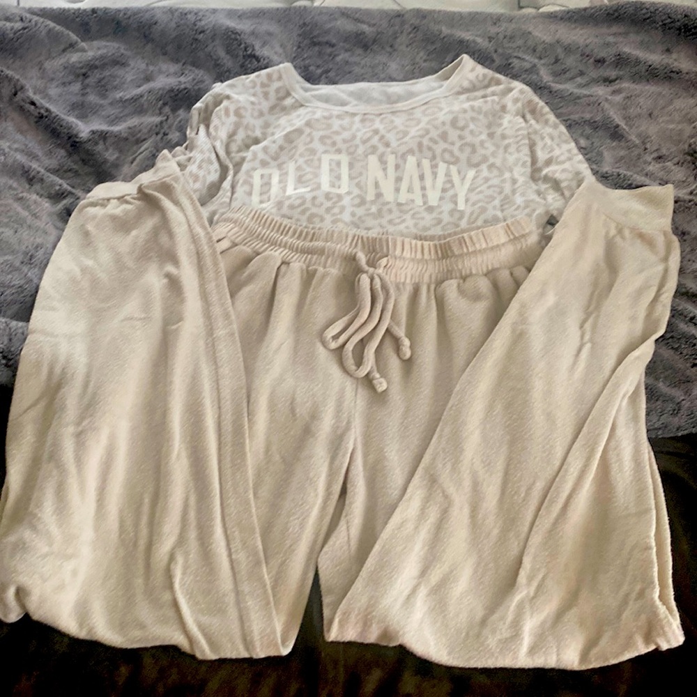 Old Navy Lounge Set